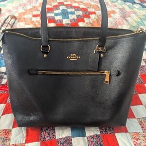 Large Coach Black Leather Tote Bag